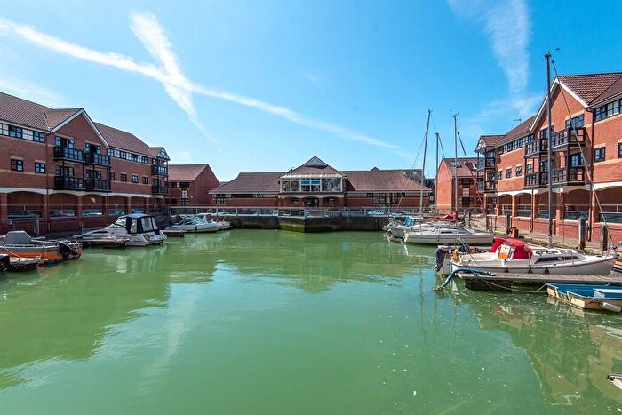 2 Bedroom Apartment For Sale In Emerald Quay, Shoreham-by-Sea, BN43