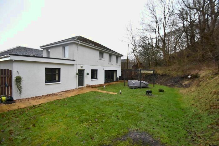 3 Bedroom Flat For Sale In Main Street, Twechar, Glasgow, G65