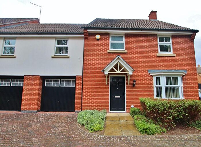 4 Bedroom Link Detached House To Rent In Acer Way, Red Lodge, IP28