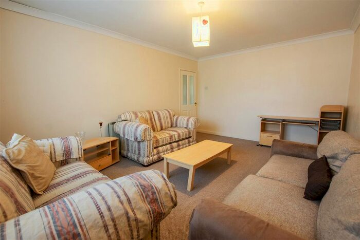 1 Bedroom Flat For Sale In Hampshire Court, Abdon Avenue, Birmingham, B29