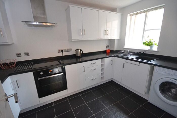 1 Bedroom Flat To Rent In Tytler Gardens, Abbeyhill, Edinburgh, EH8