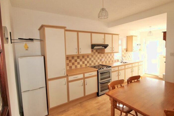 1 Bedroom Maisonette To Rent In Main Road, Exminster, EX6