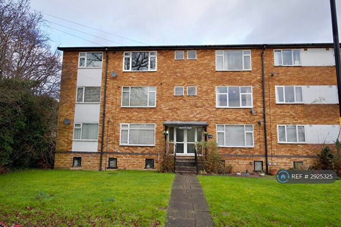 2 Bedroom Flat To Rent In Allesley Court, Coventry, CV5