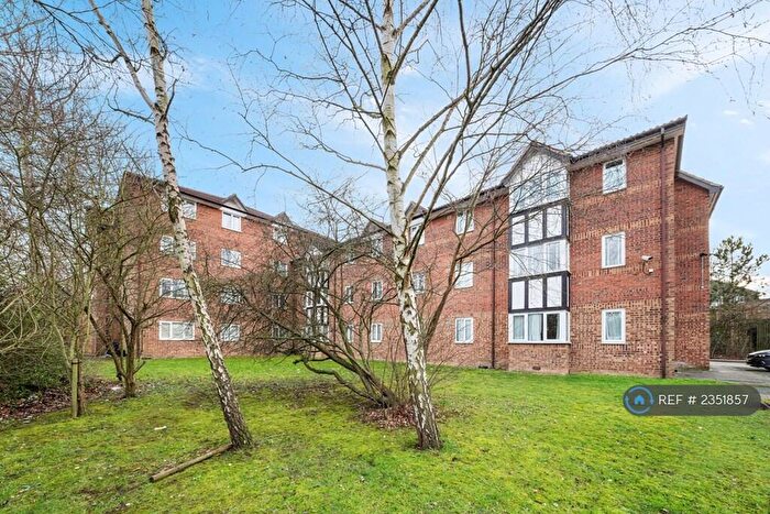 1 Bedroom Flat To Rent In Darlington Court, London, SE6