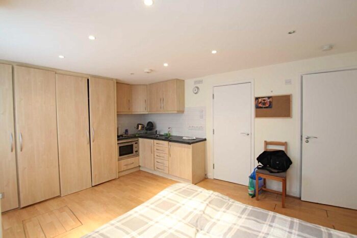 Studio To Rent In Belgrave Gardens, St John's Wood, NW8