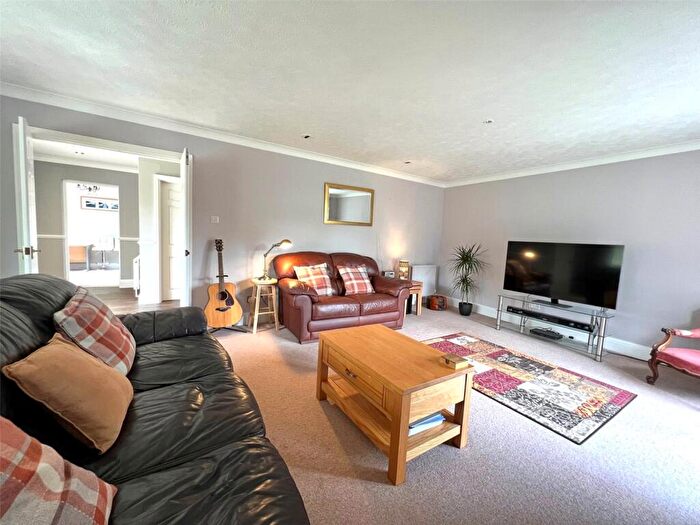4 Bedroom Detached House For Sale In Summerdown Close, Off Summerdown Road, Eastbourne, BN20