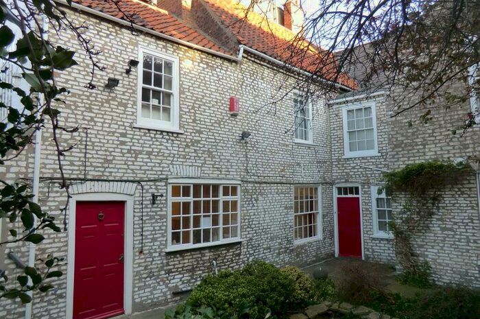 Studio To Rent In North Bar Within, Beverley, HU17