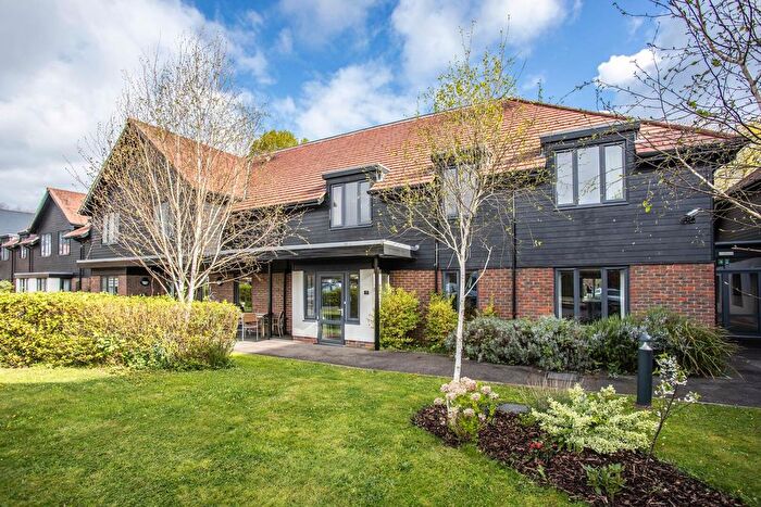 2 Bedroom Flat To Rent In Linum Lane, Five Ash Down, Uckfield, TN22