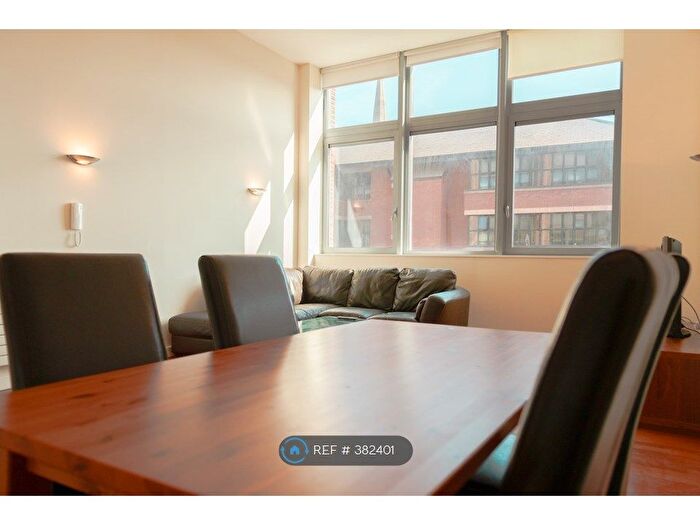 1 Bedroom Flat To Rent In Waterloo Street, Newcastle Upon Tyne, NE1