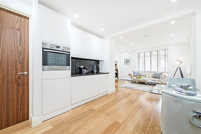 2 Bedroom Flat To Rent In Marsham Court, Marsham Street, Westminster, London, SW1P