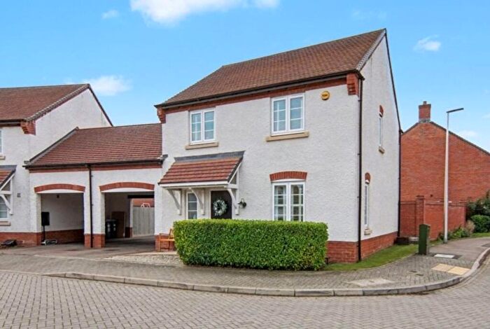 4 Bedroom Detached House For Sale In Arderne De Gray Road, Wolston, CV8