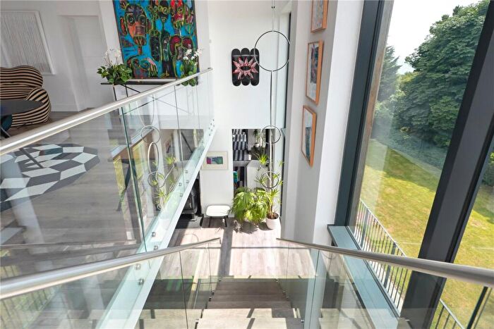 5 Bedroom Detached House For Sale In Cliff Road, Hythe, Kent, CT21