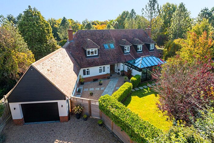 4 Bedroom Detached House For Sale In Cherry Drive, Canterbury, Kent, CT2