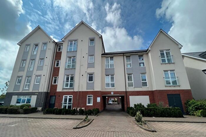 2 Bedroom Flat To Rent In Hamworthy, BH15