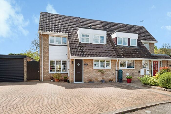 3 Bedroom Semi-Detached House For Sale In Cromwell Court, Buckingham, MK18