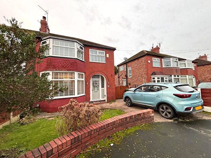 3 Bedroom Semi-Detached House For Sale In Radlet Drive, Timperley, WA15