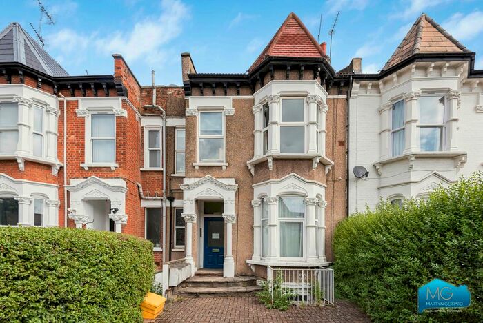 1 Bedroom Flat To Rent In Fortis Green, East Finchley, N2