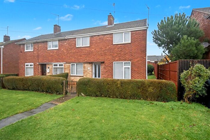 3 Bedroom Semi Detached House For Sale In Kingsthorpe Avenue, Corby, NN17