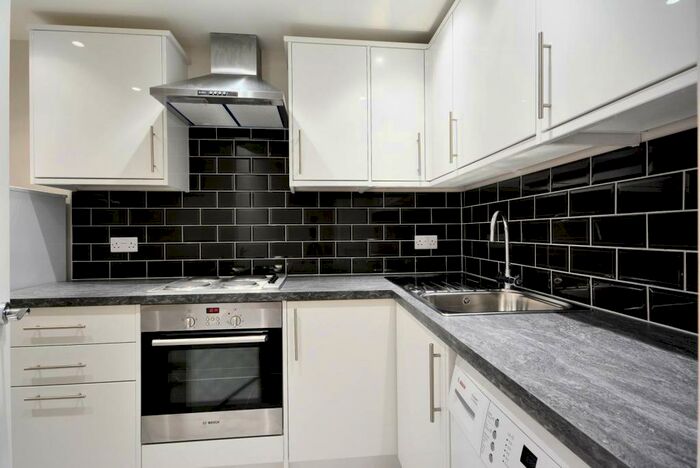 2 Bedroom Apartment To Rent In Euston Road, London, NW1