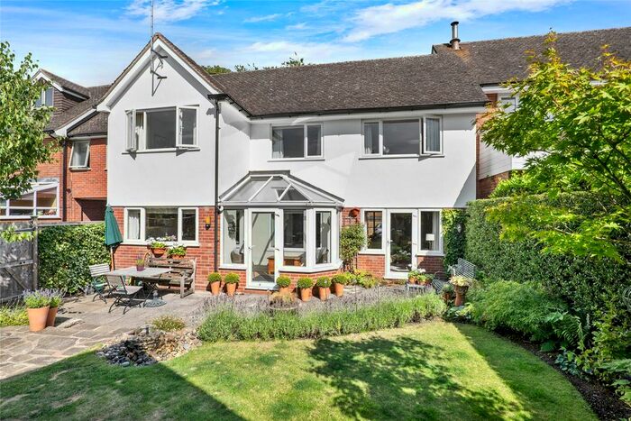 3 Bedroom Semi-Detached House For Sale In Chaddesley Corbett, Kidderminster, Worcestershire, DY10