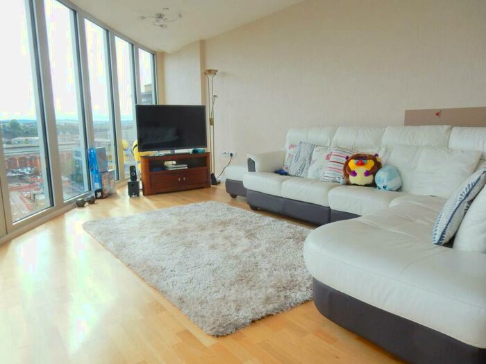 2 Bedroom Flat To Rent In Glass Wharf, Temple Quay, Bristol, BS2