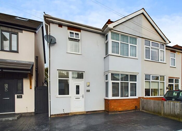 3 Bedroom Semi Detached House To Rent In King Richard Road, Hinckley, LE10