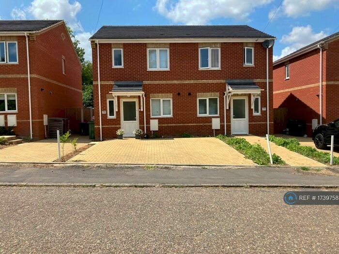 2 Bedroom Semi-Detached House To Rent In London Road, Braintree, CM7