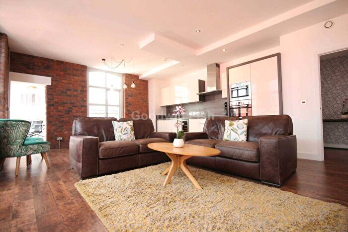 2 Bedroom Apartment To Rent In Paragon Mill, Redhill Street, Ancoats, M4