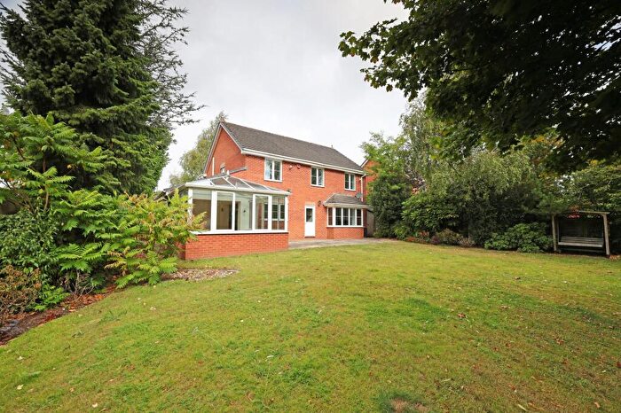 5 Bedroom Detached House For Sale In Fair-Green Road, Baldwins Gate, ST5