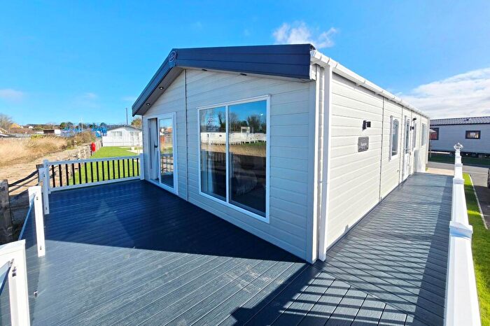 2 Bedroom Caravan For Sale In Abi Superior, Alberta Holiday Park, Faversham Road, Whitstable, Kent, CT5