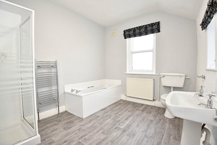 2 Bedroom Terraced House For Sale In Dawson Terrace, Harrogate, HG1