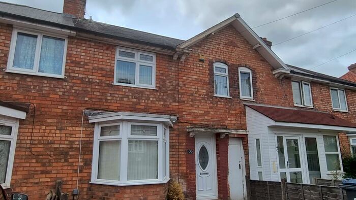 3 Bedroom House To Rent In Newstead Road, Kingstanding, B44