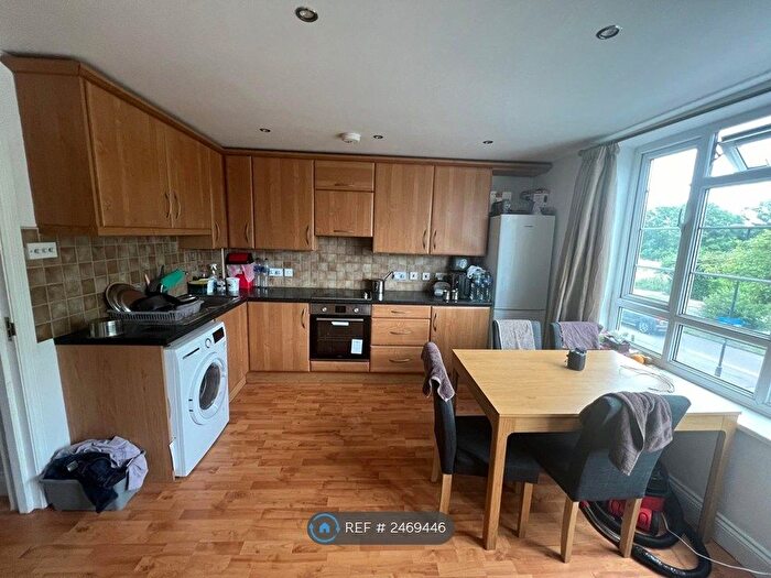 1 Bedroom Flat To Rent In Honeypot Lane, Stanmore, HA7
