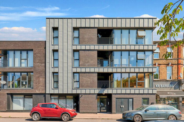 2 Bedroom Apartment To Rent In A Comerford Road, Brockley, London, SE4