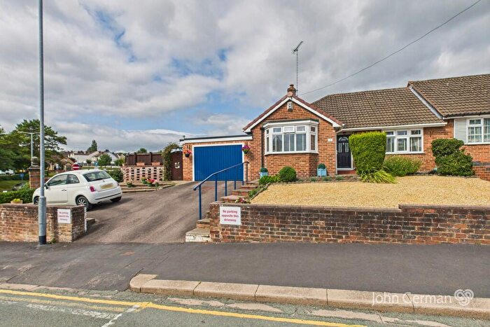 2 Bedroom Semi-Detached Bungalow For Sale In Denton Road, Burton-on-Trent, DE13