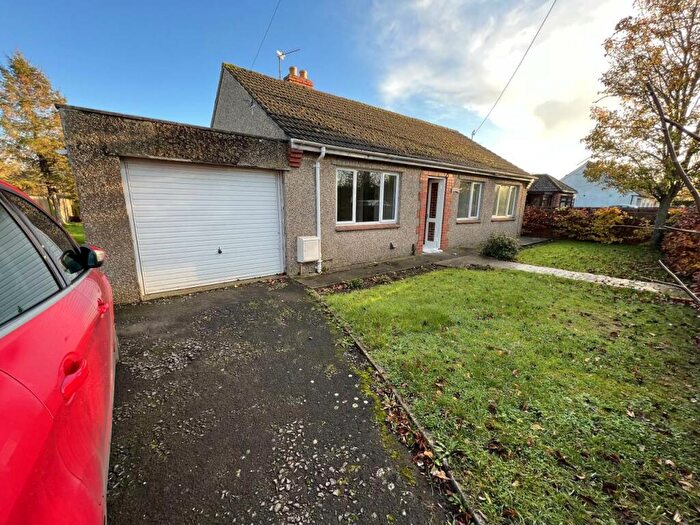 3 Bedroom Bungalow To Rent In Little Keyford Lane, Frome, Somerset, BA11