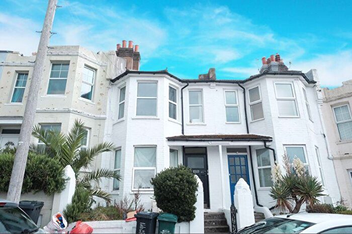 2 Bedroom Flat For Sale In Hollingdean Terrace, Brighton, BN1