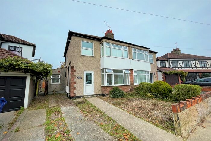 1 Bedroom Flat To Rent In Devonshire Road, Hornchurch RM12