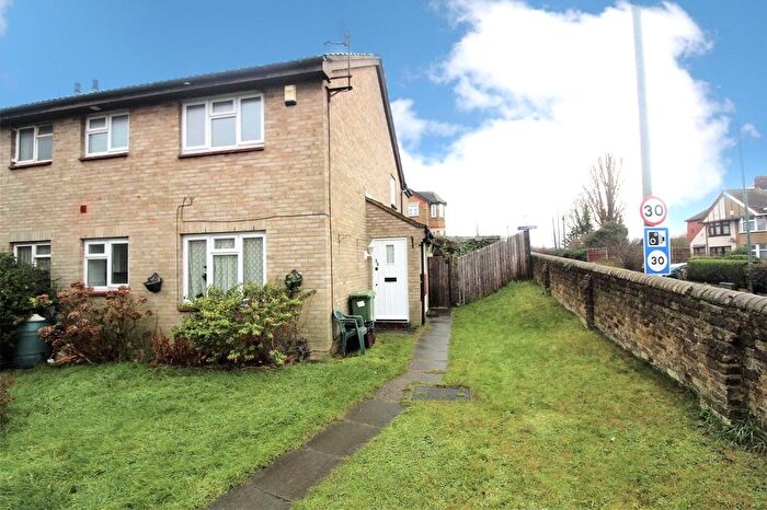 1 Bedroom End Of Terrace House To Rent In Walker Close, Crayford, Dartford, Kent, DA1