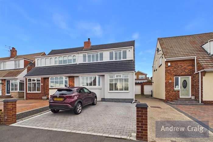 3 Bedroom Semi Detached House For Sale In Midhurst Avenue, South Shields, NE34