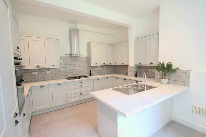 6 Bedroom Semi-Detached House To Rent In Frederick Road, Edgbaston, Birmingham, B15