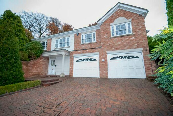 Detached House To Rent In Vicarage Heights, Benfleet, SS7