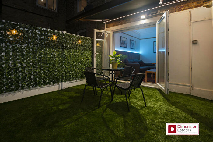 3 Bedroom Flat To Rent In Millfields Road, Lower Clapton, Hackney, E5