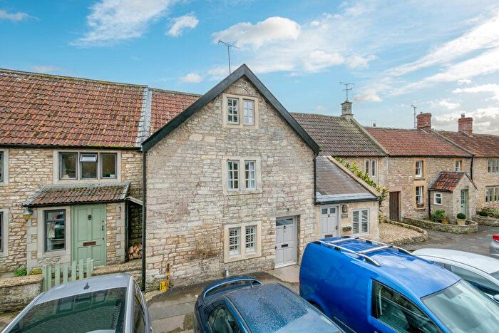 3 Bedroom Terraced House To Rent In The Square, Wellow, Bath, BA2