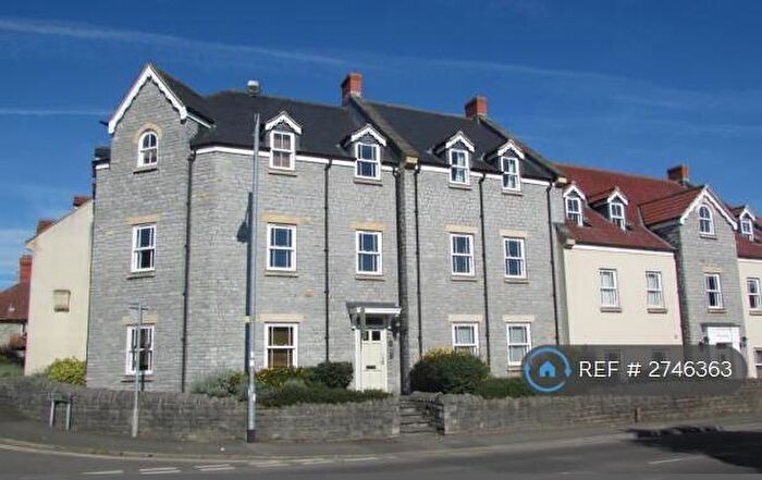 2 Bedroom Flat To Rent In The Cross, Street, BA16