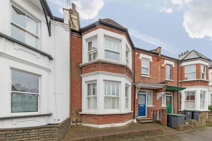 4 Bedroom Terraced House To Rent In Annington Road, London, N2
