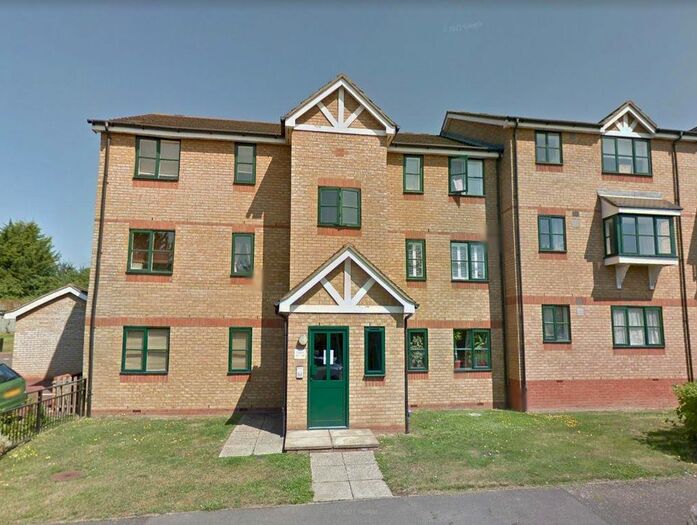 1 Bedroom Flat To Rent In Lovegrove Drive, Slough, SL2