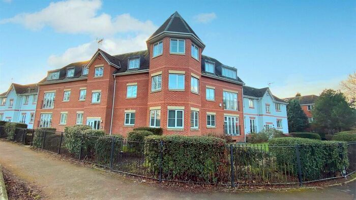 2 Bedroom Flat To Rent In Chestnut Court, Yardley Wood Road, Birmingham, B14