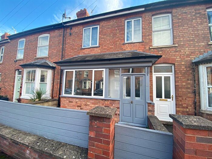 3 Bedroom Terraced House For Sale In Redland Road, Malvern, WR14