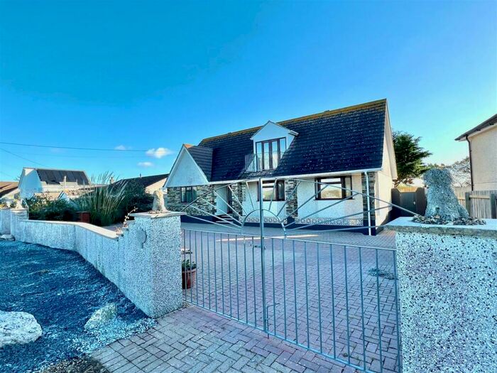 3 Bedroom House To Rent In Heybrook Bay, Plymouth, PL9